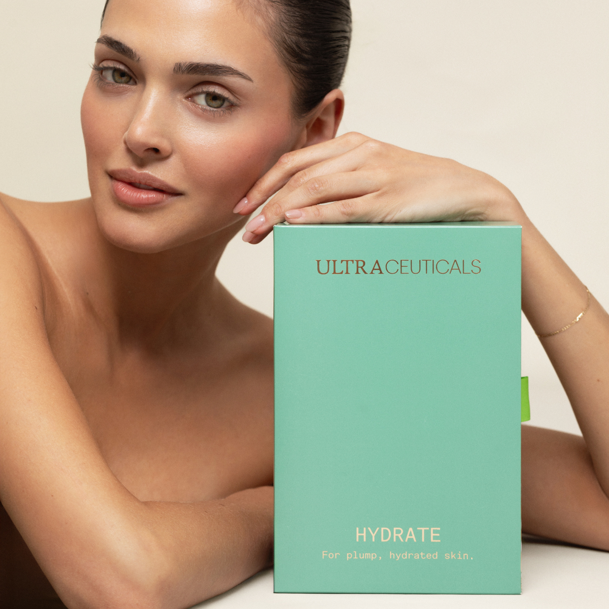 Hydrating serum and moisturiser